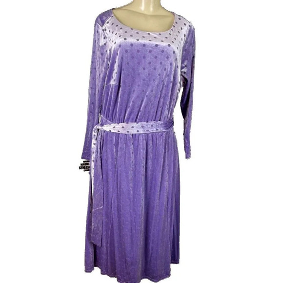 Torrid 0 Lilac Purple Dot Accent Velvet Boatneck Tie Belt Long Sleeve Midi Dress - Picture 2 of 6